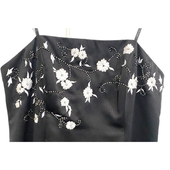 Betsey & Adam - Satin long dress mother of bride embroidered front /back size 14 - Picture 2 of 6